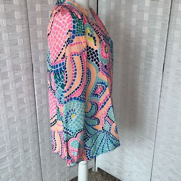 Beautiful Lilly Pulitzer Elsa Silk Blouse Tile Wave Mosaic Women’s Medium - Picture 5 of 13